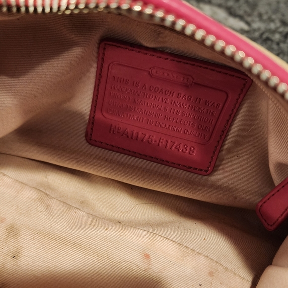 Vintage Coach Logo Purse - Picture 4 of 7